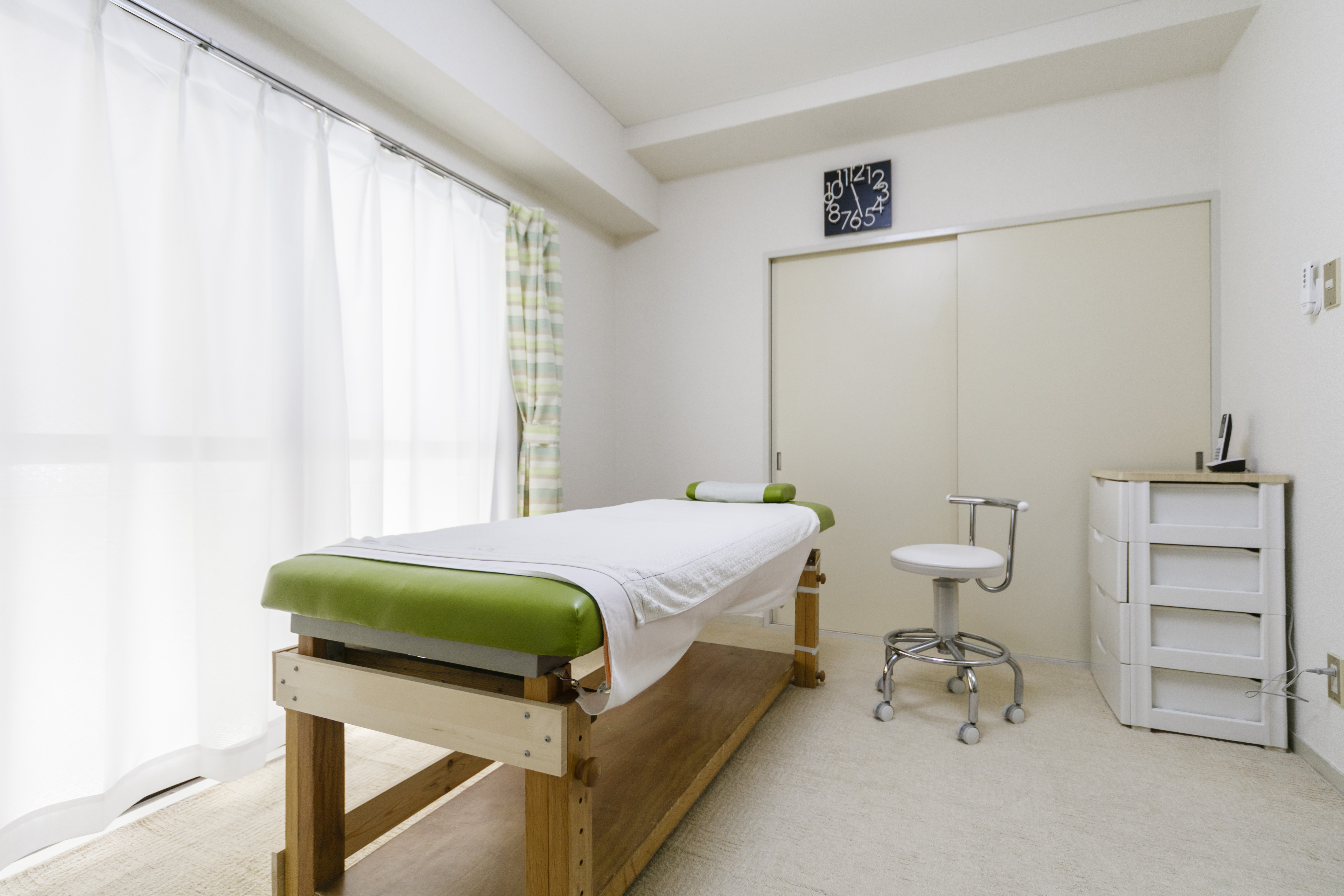 院内の外観写真